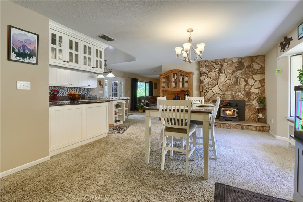 4965 Moss Creek Lane Property Photo 7