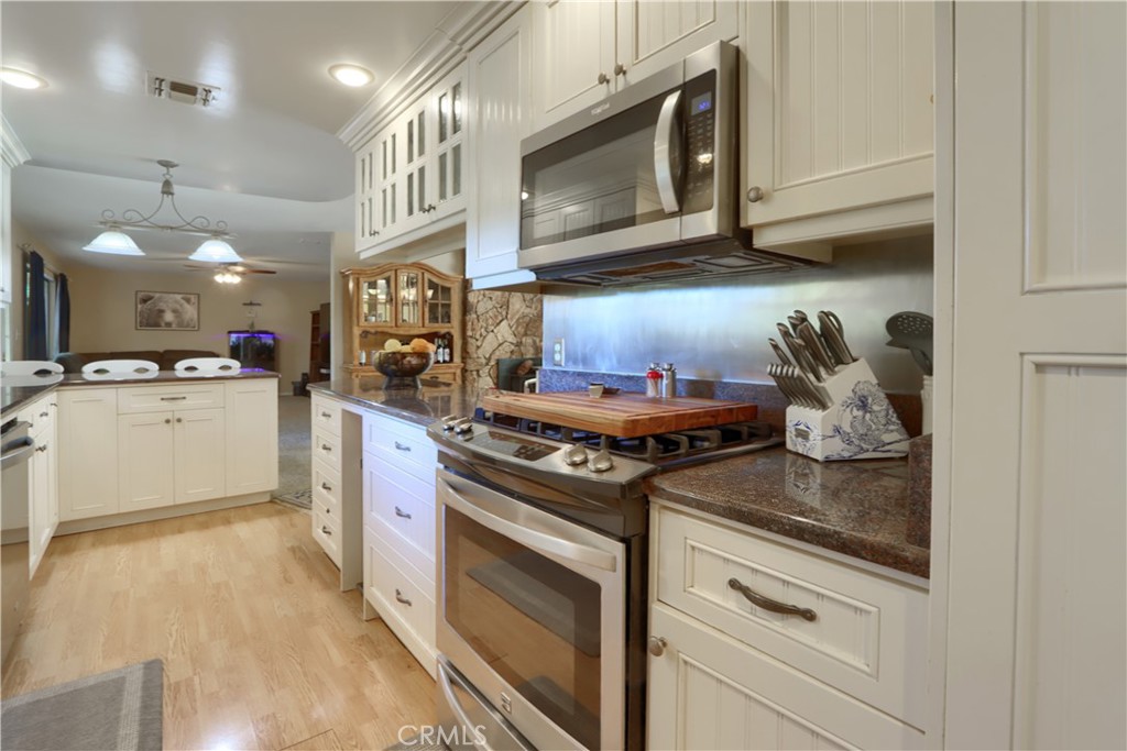 4965 Moss Creek Lane Property Photo 18