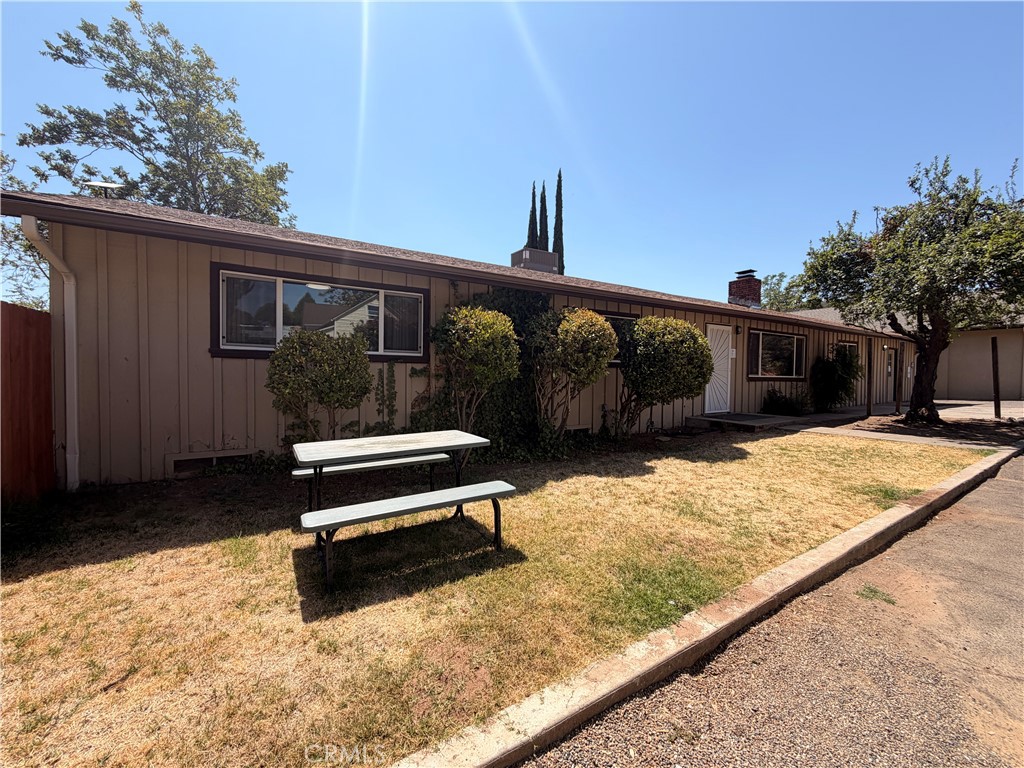 4975 12th Property Photo 3