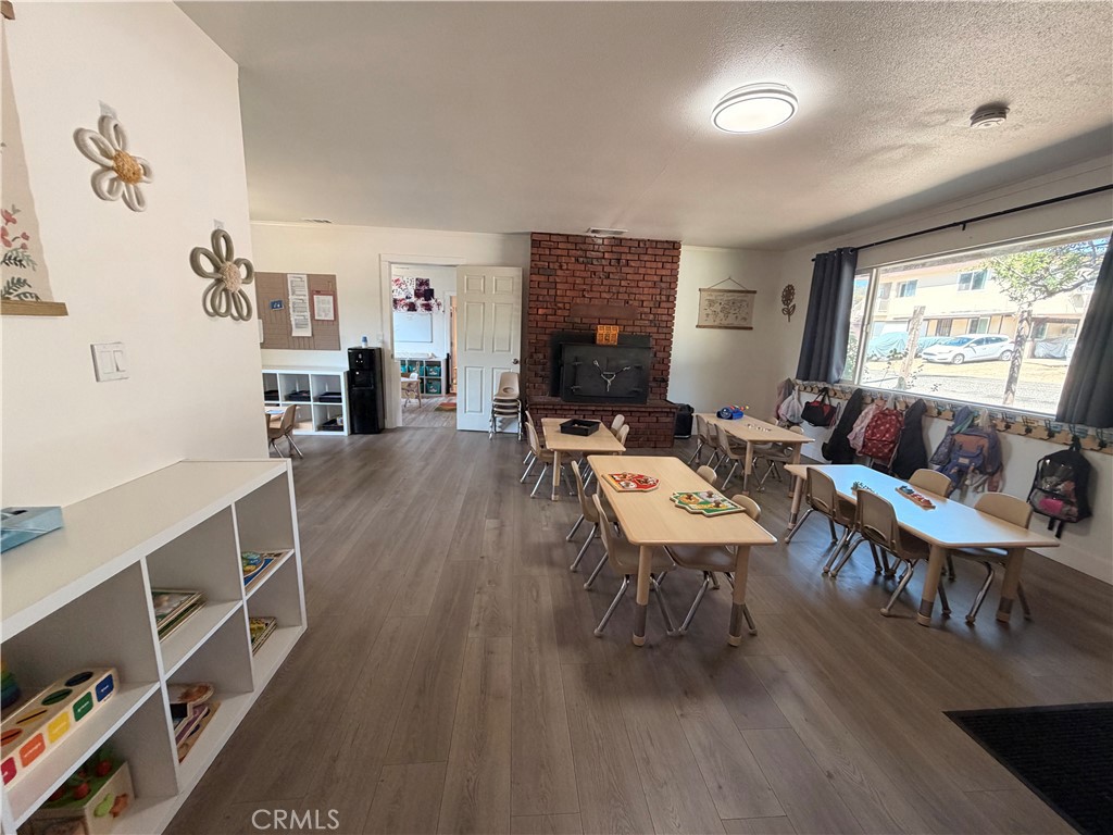 4975 12th Property Photo 4