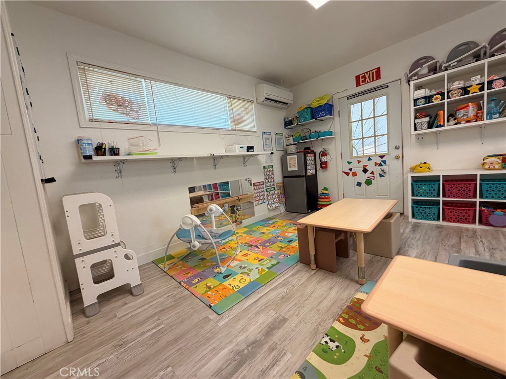 4975 12th Property Photo 15