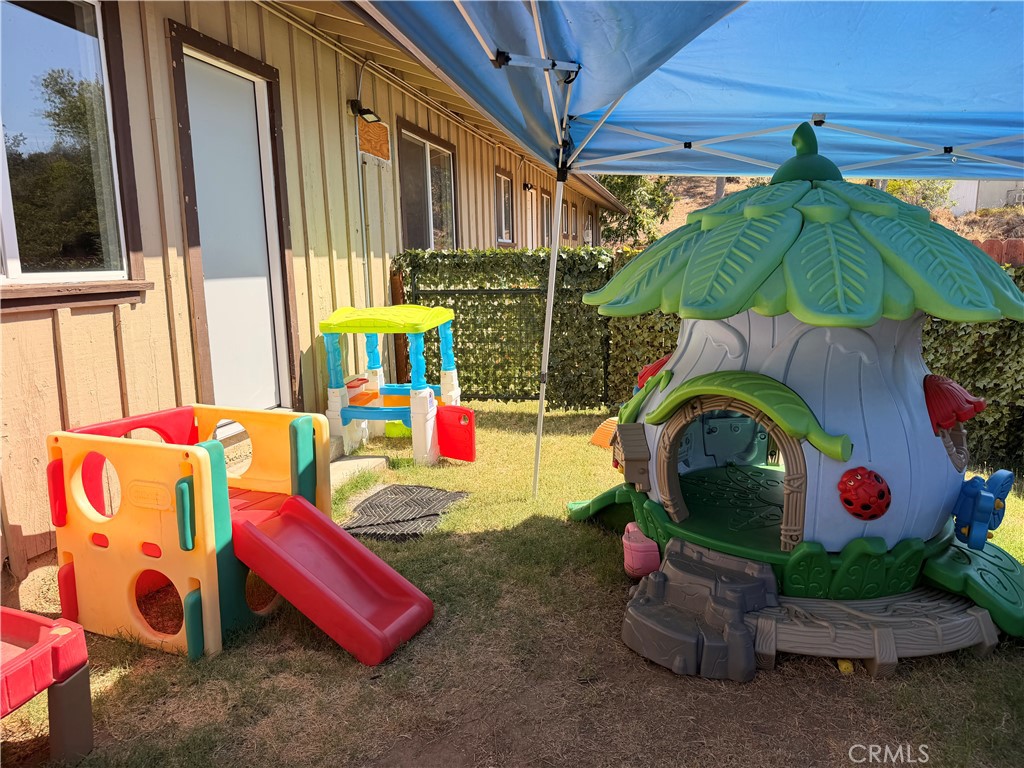 4975 12th Property Photo 28