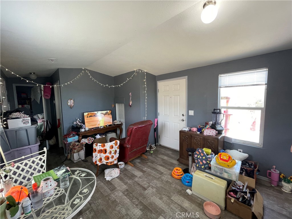 4856 Indian Peak Property Photo 6