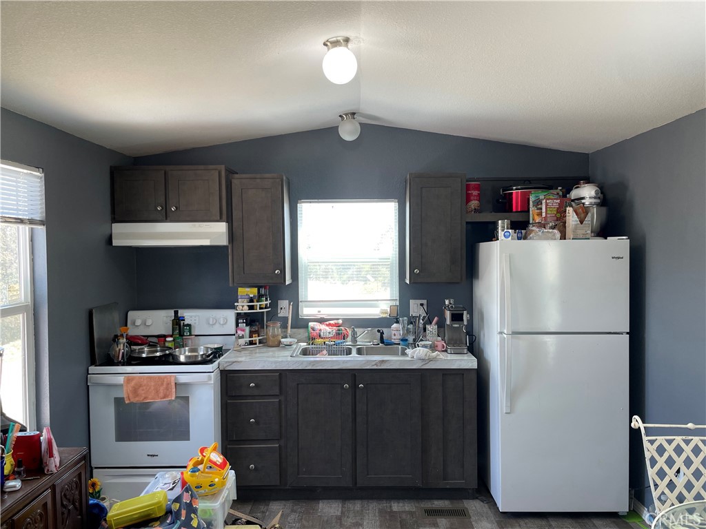 4856 Indian Peak Property Photo 7