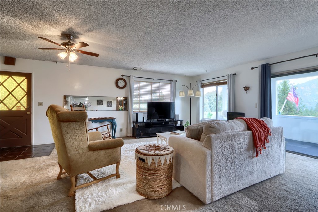 5767 Meadow Lane Property Photo 11