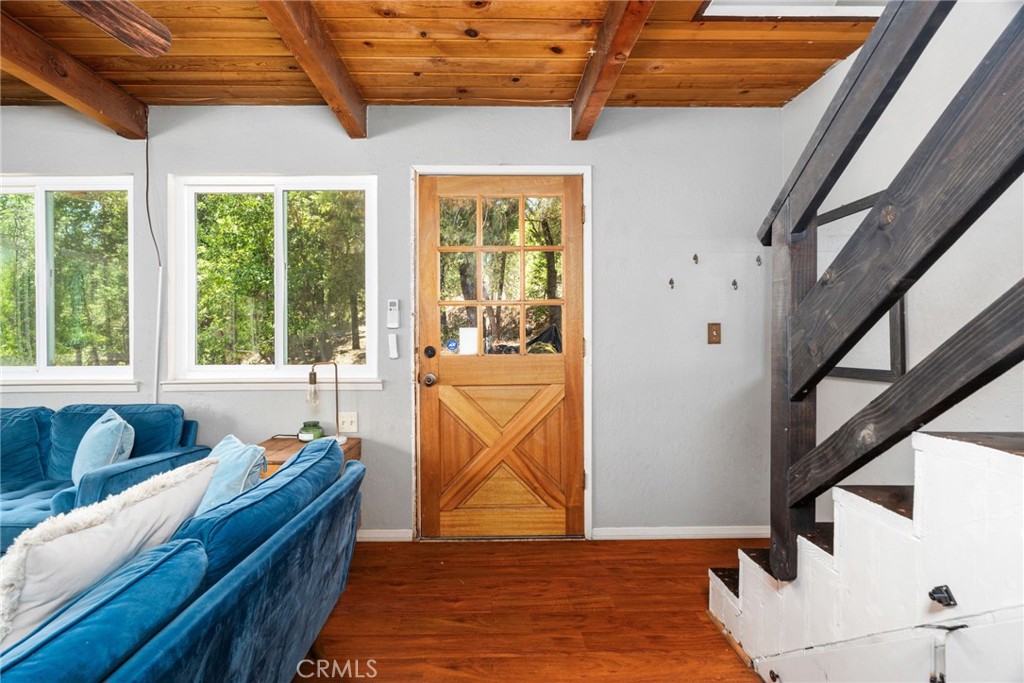 5570 Grayling Property Photo 5