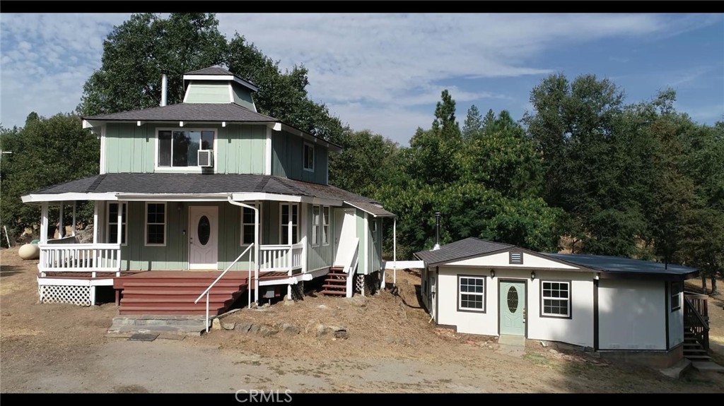 5919 Evergreen Property Photo 1