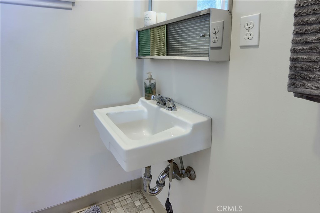 4967 9th Property Photo 22