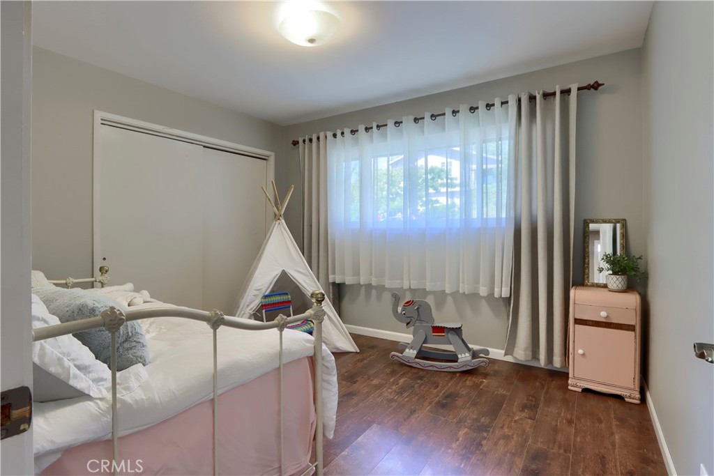 4967 9th Property Photo 23