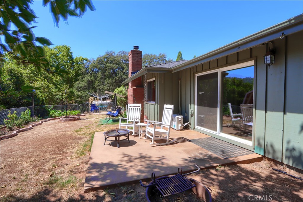 4967 9th Property Photo 32