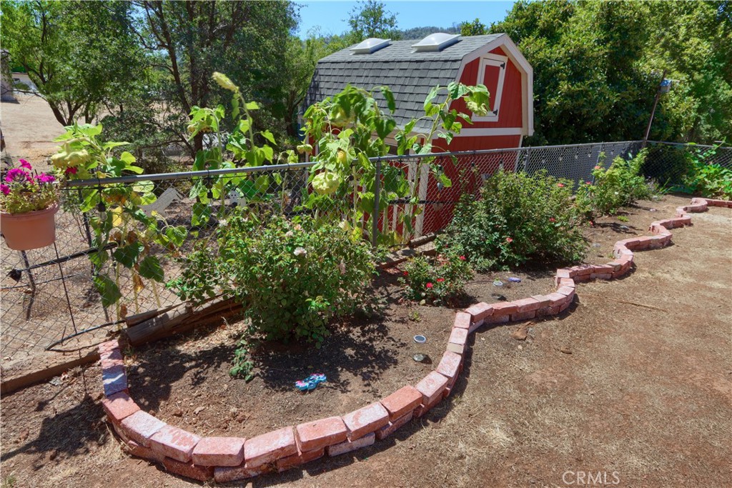4967 9th Property Photo 37