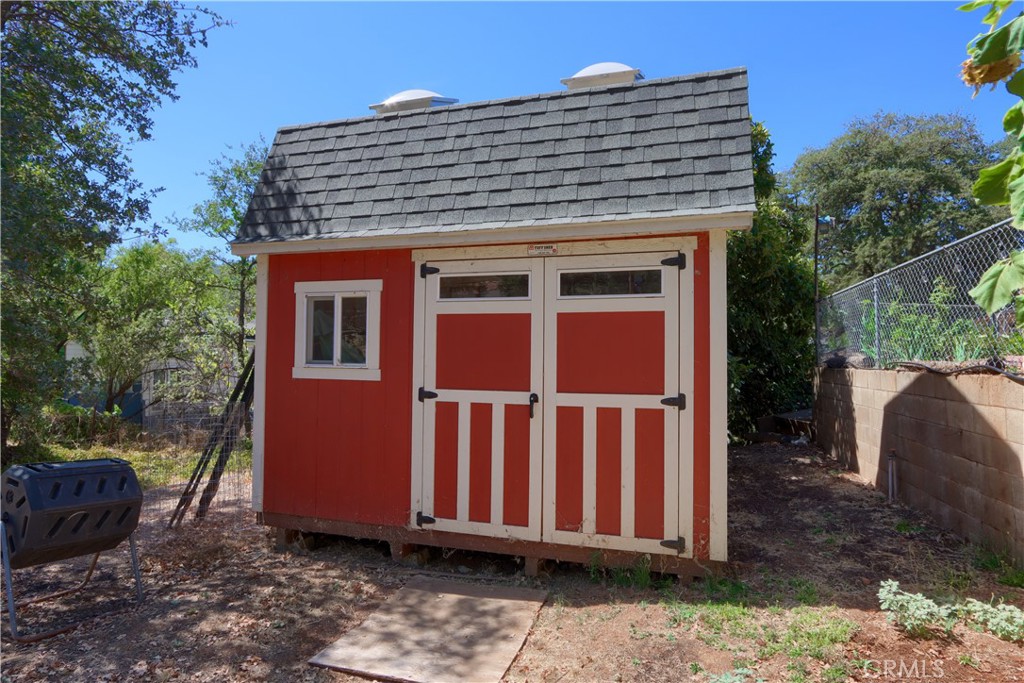 4967 9th Property Photo 43