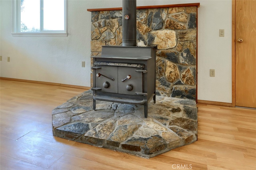 3777 Owl Creek Property Photo 7