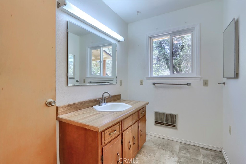 3777 Owl Creek Property Photo 17