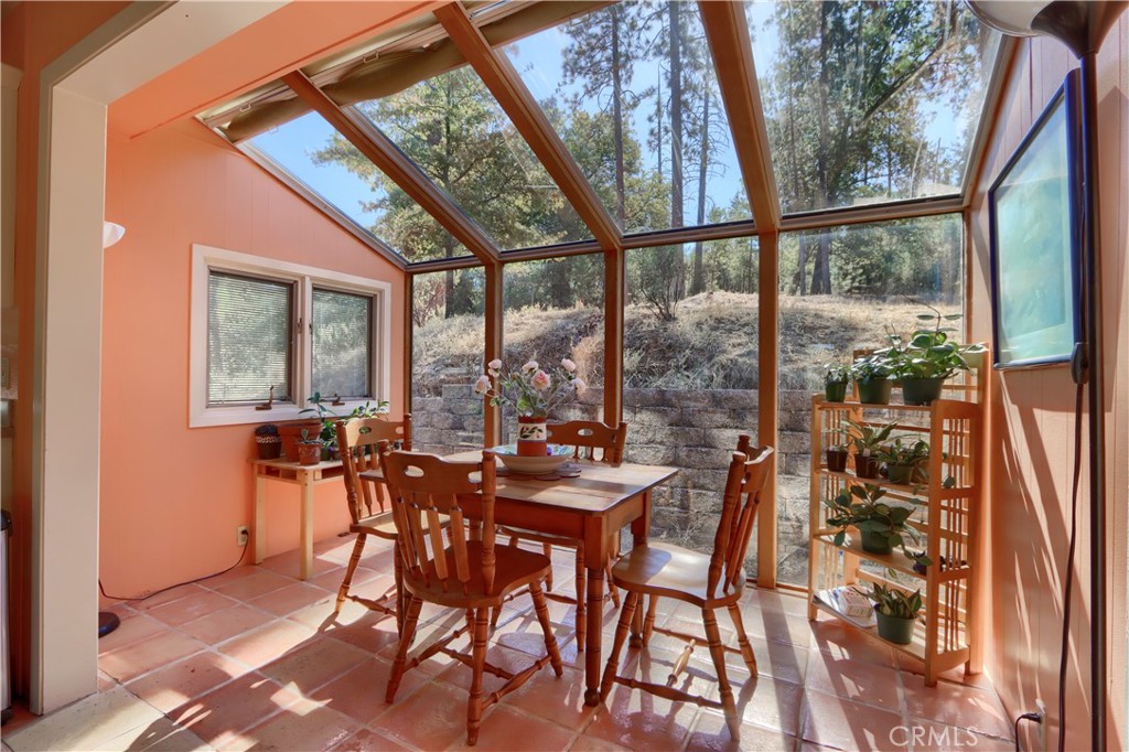 5547 Sherlock Property Photo 26