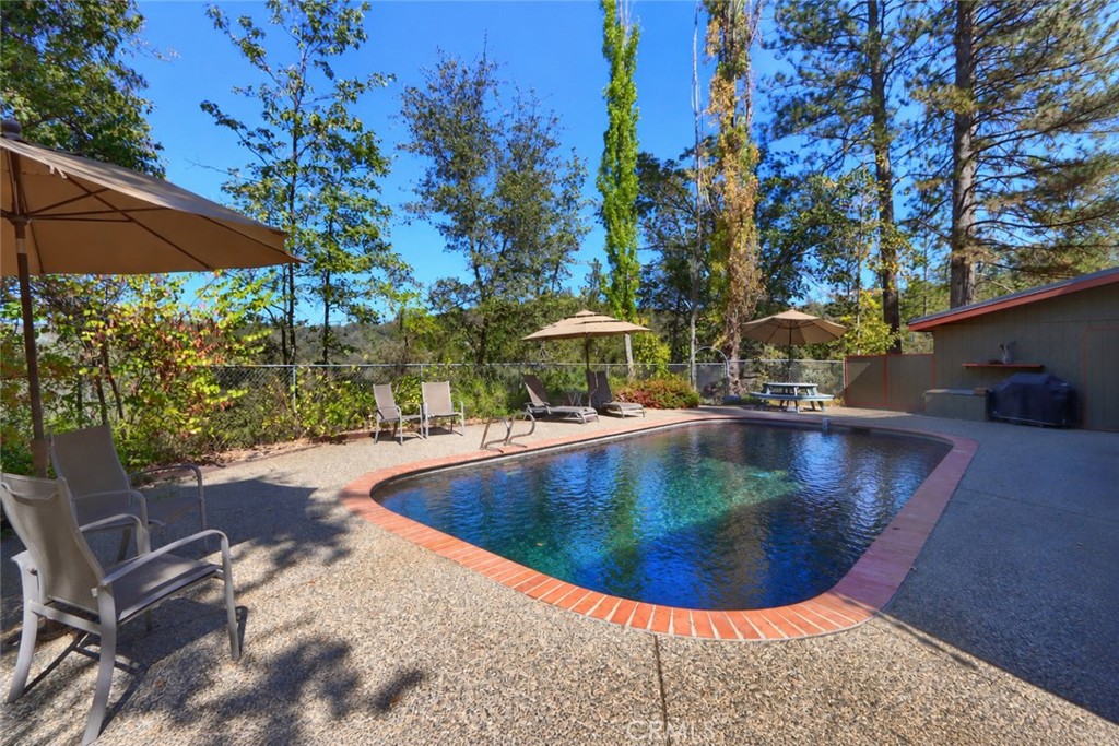 5547 Sherlock Property Photo 34