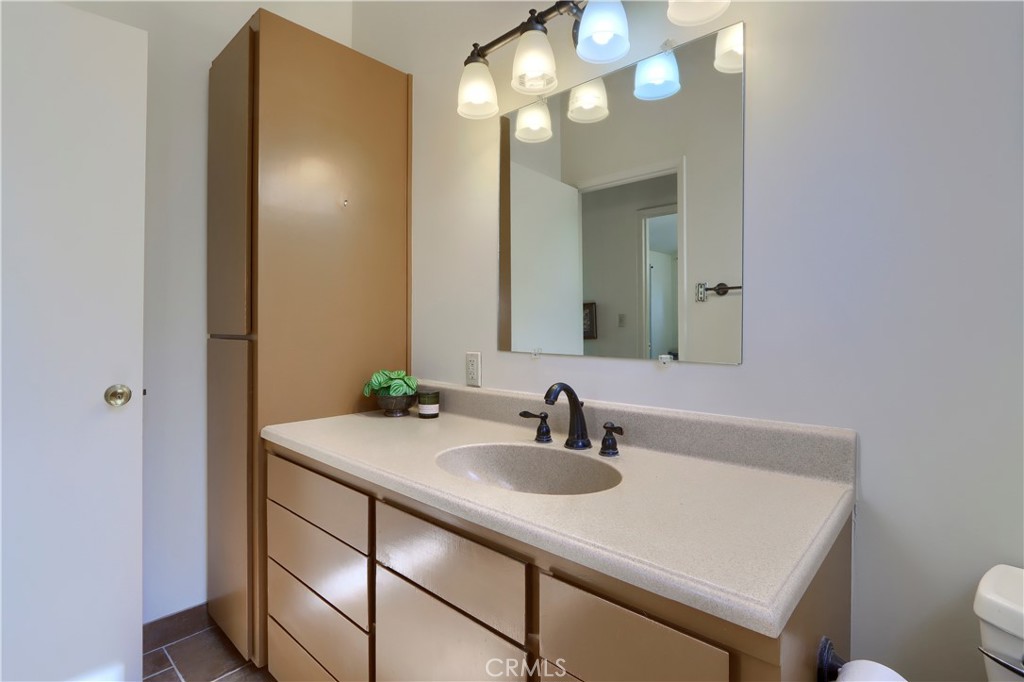 5547 Sherlock Property Photo 53