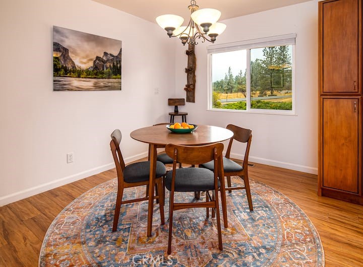 3200 Triangle Property Photo 11