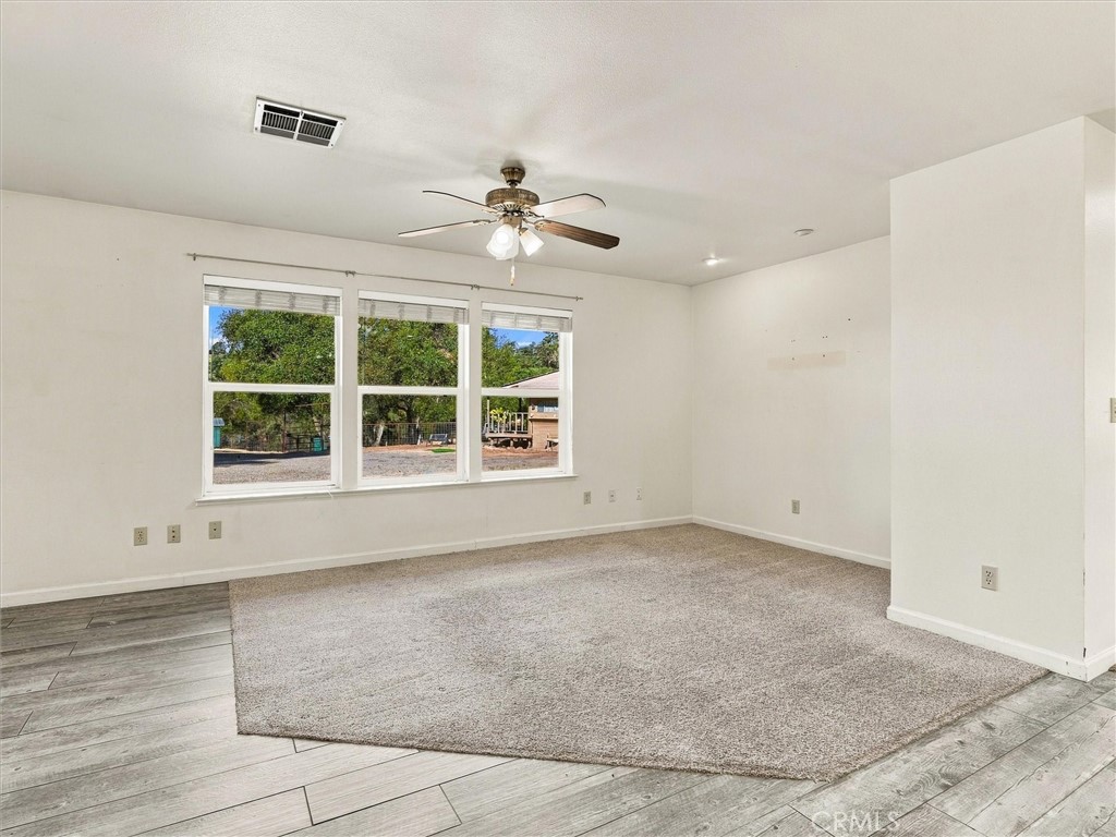4460 Usona Property Photo 8