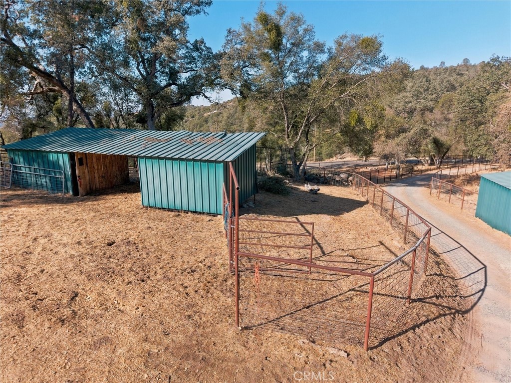 4460 Usona Property Photo 25