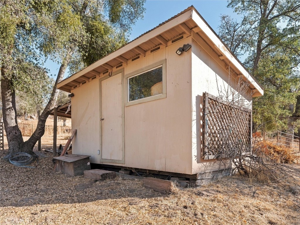 4460 Usona Property Photo 35