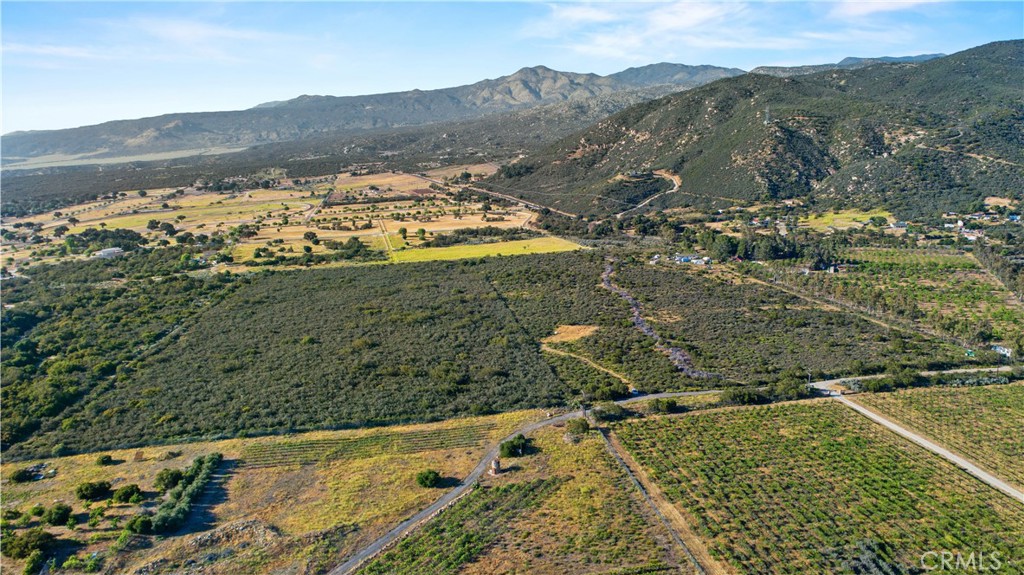 40 Winery Lane Property Photo 7