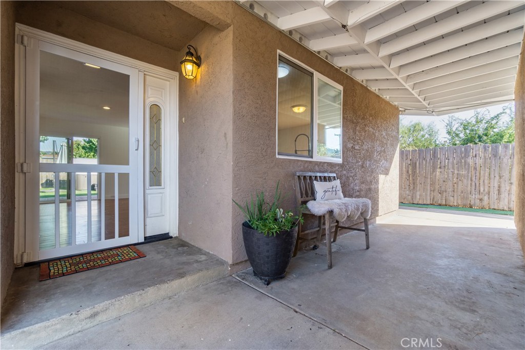 13111 Neddick Avenue Property Photo