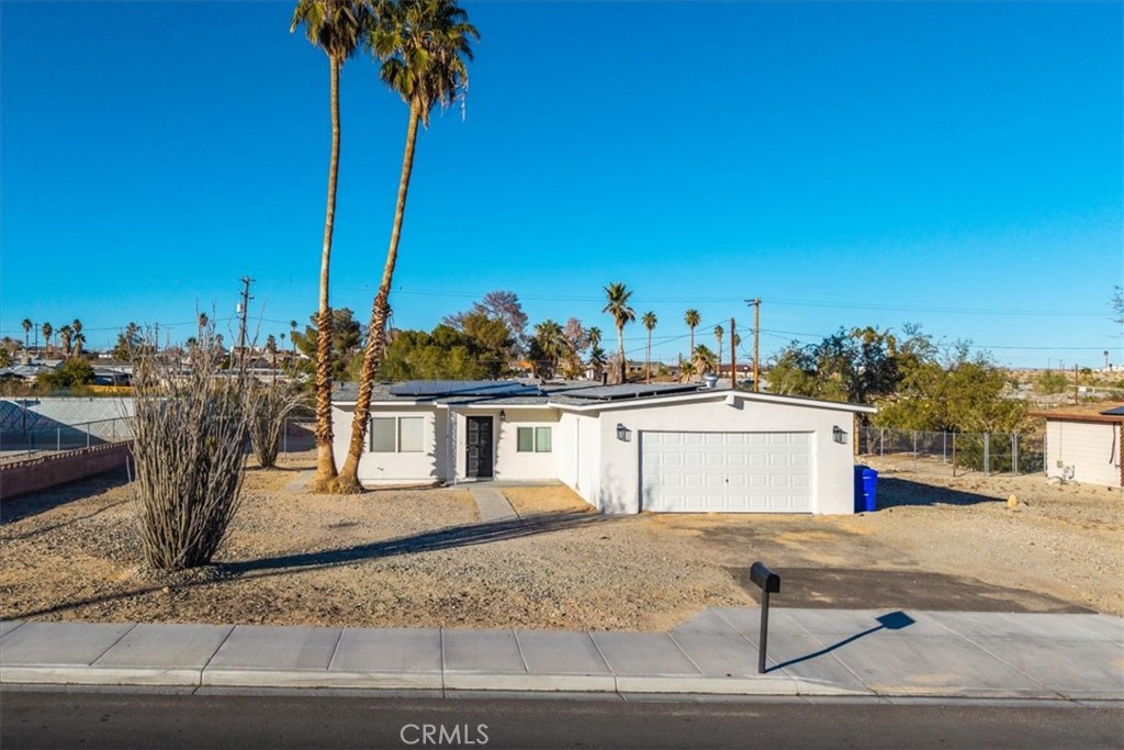 73146 El Paseo Drive Property Photo