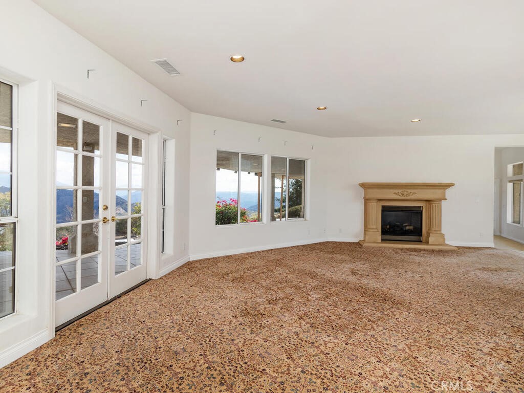 6455 Rainbow Heights Road Property Photo 12