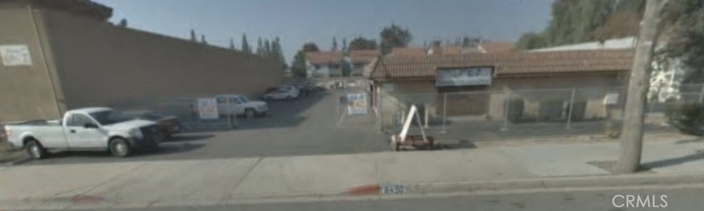 8450 Tamarind Avenue A,b,c,d. Property Photo 4