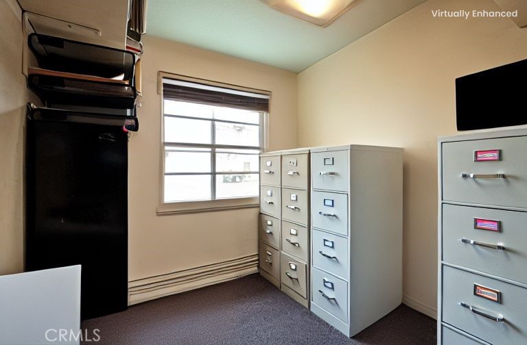 301 N Vine Street Property Photo 9