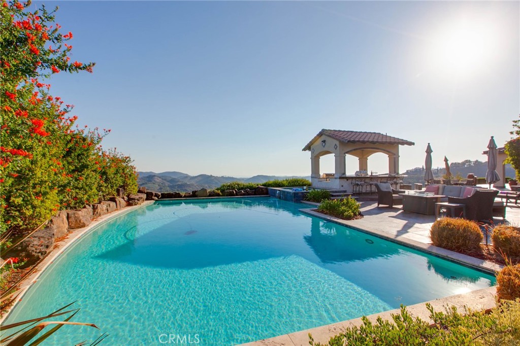 26088 Calle Catrina Property Photo 4