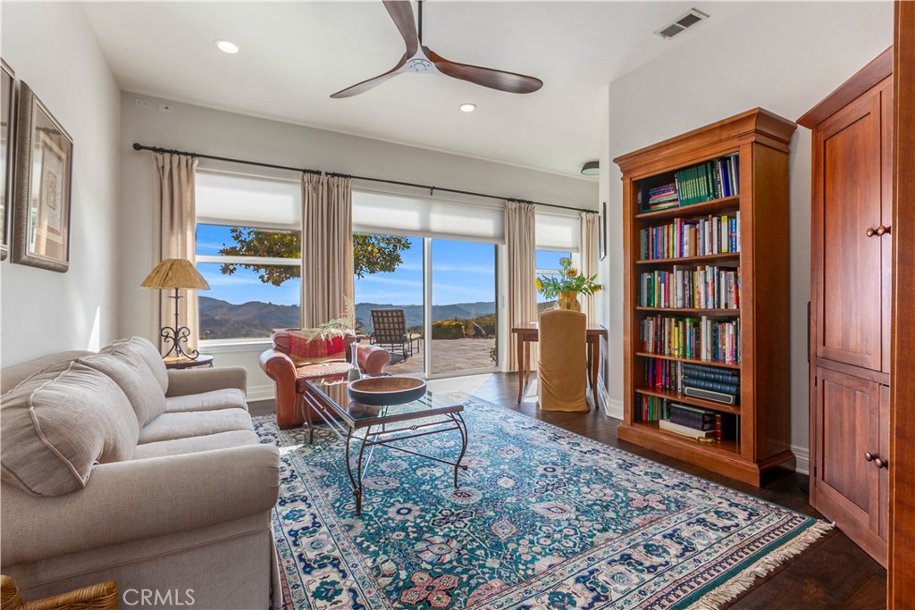 26088 Calle Catrina Property Photo 21