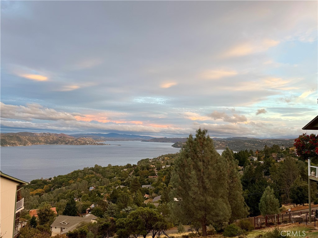 8171 N Heights Property Photo 4