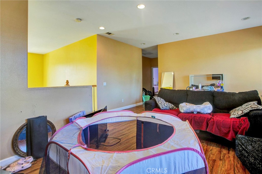 3295 E Springcreek Property Photo 44