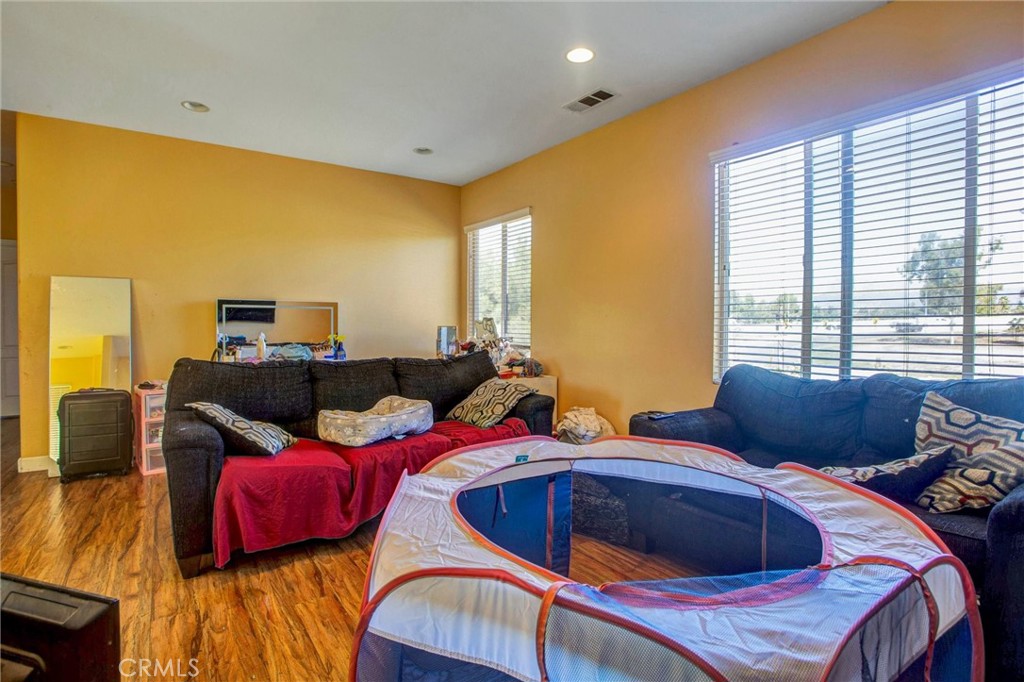 3295 E Springcreek Property Photo 45