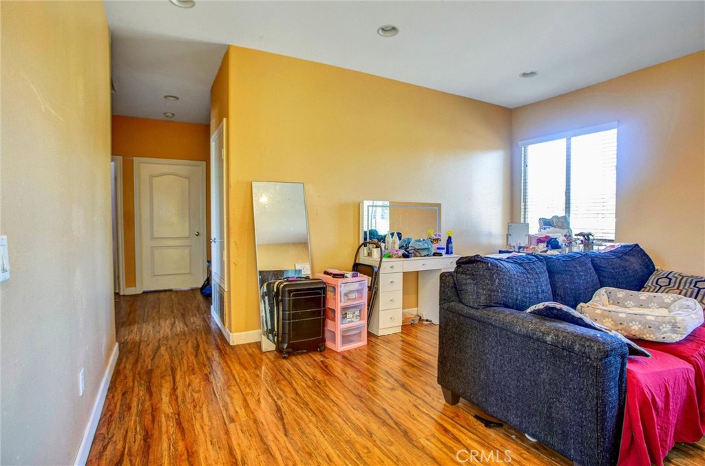 3295 E Springcreek Property Photo 46