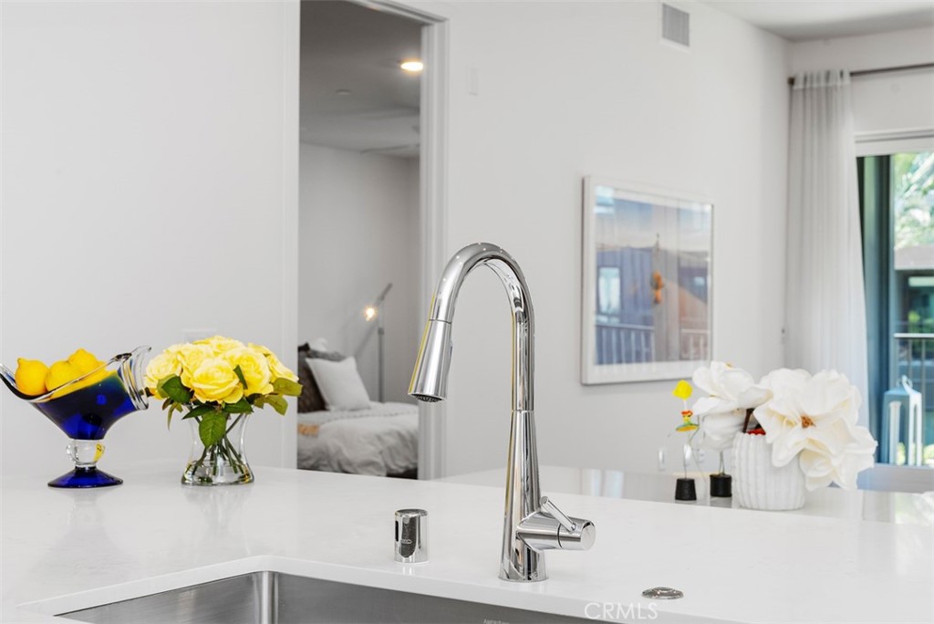 3305 Rivington Property Photo 15