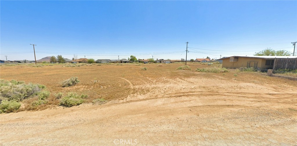 0 Tamarack Avenue Property Photo 1