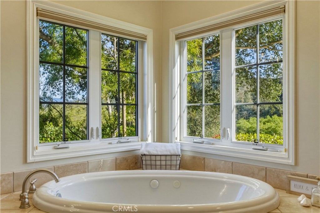 14179 Woods Valley Property Photo 21