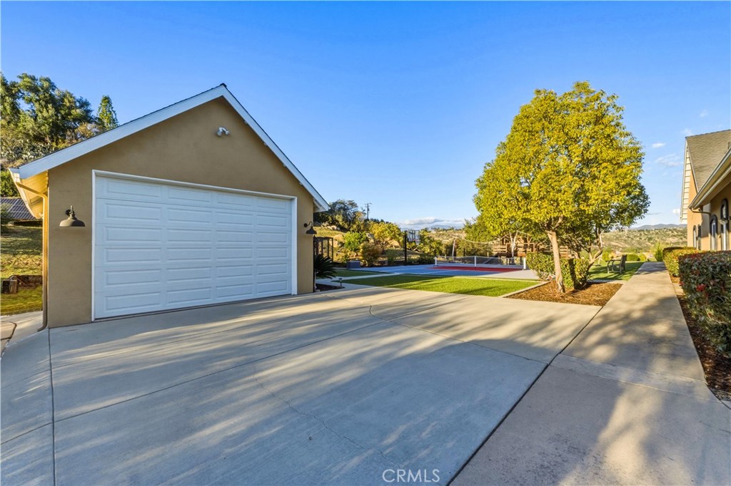 14179 Woods Valley Property Photo 45