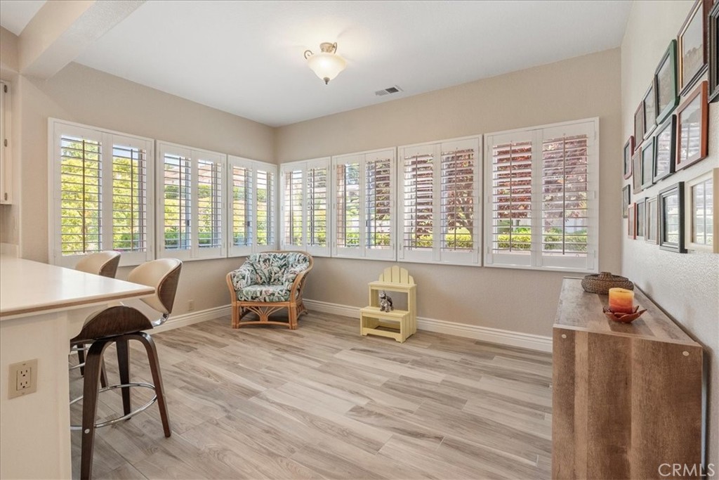 81 Via Larga Property Photo 3