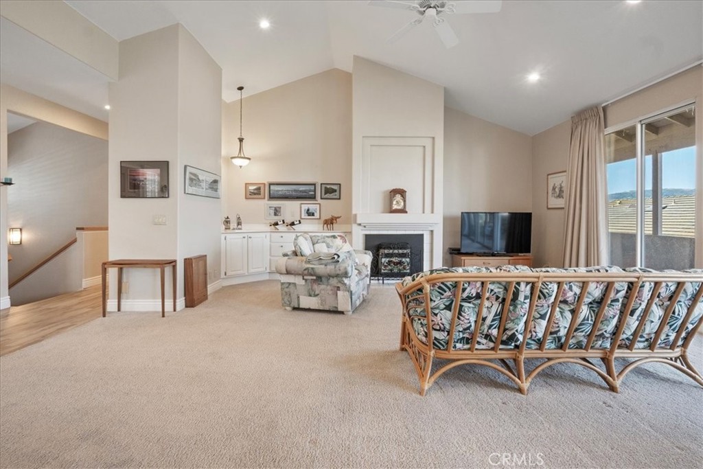 81 Via Larga Property Photo 11