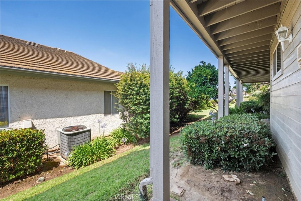 81 Via Larga Property Photo 35