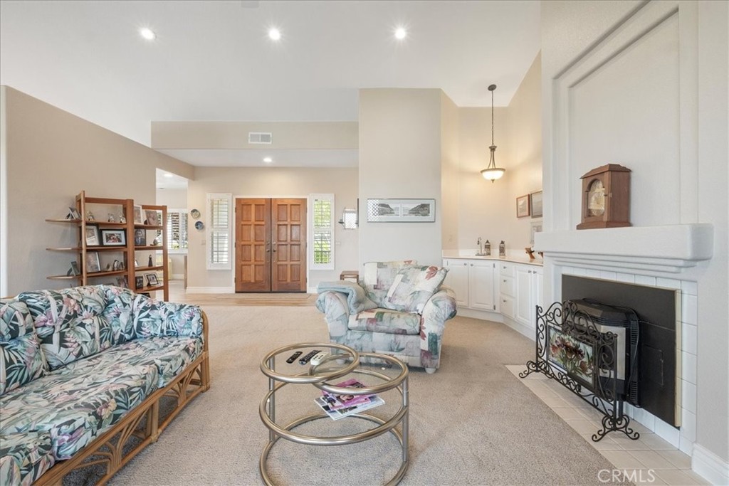 81 Via Larga Property Photo 40
