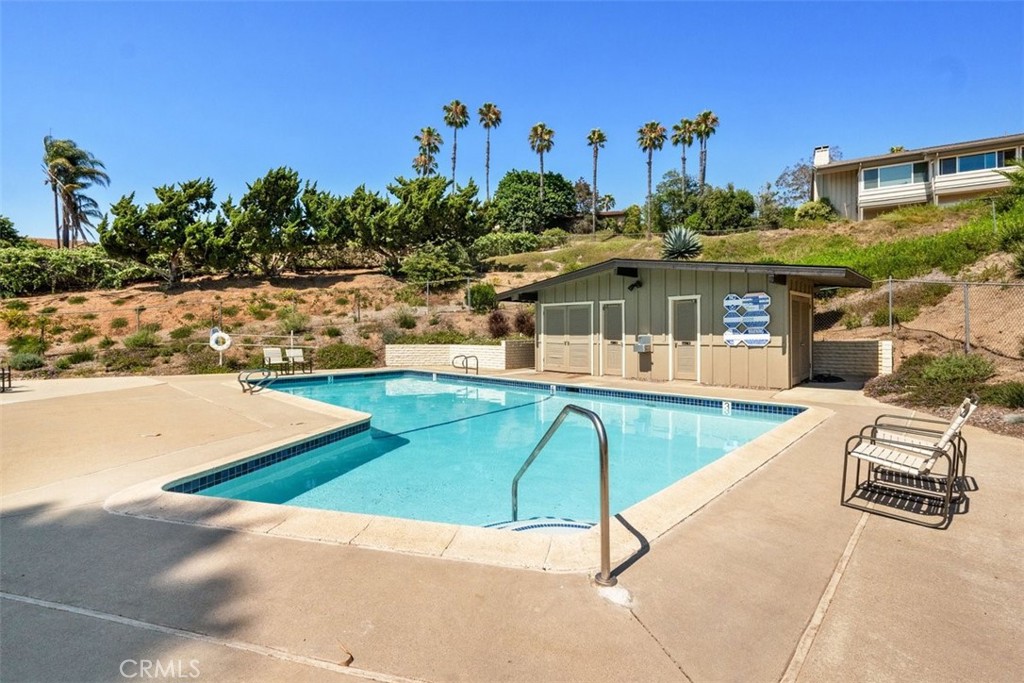 81 Via Larga Property Photo 45
