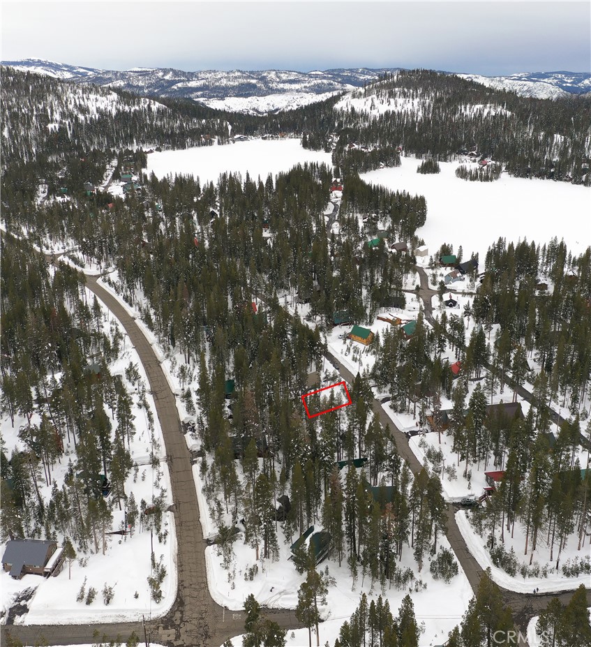 5252 Palisade Road Property Photo 3