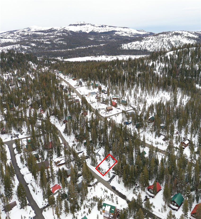 5252 Palisade Road Property Photo 5