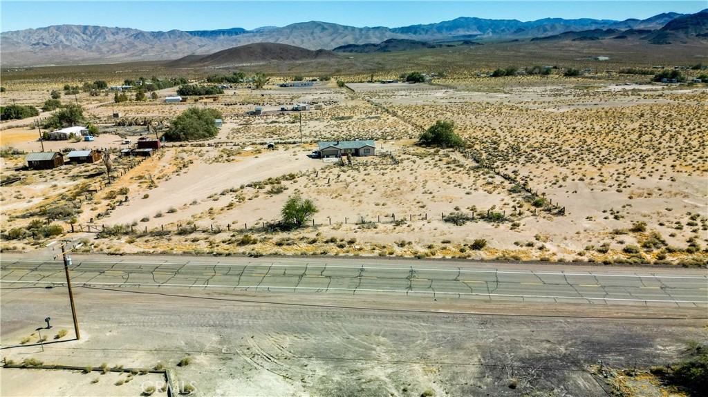 0 National Trails Highway Property Photo 8