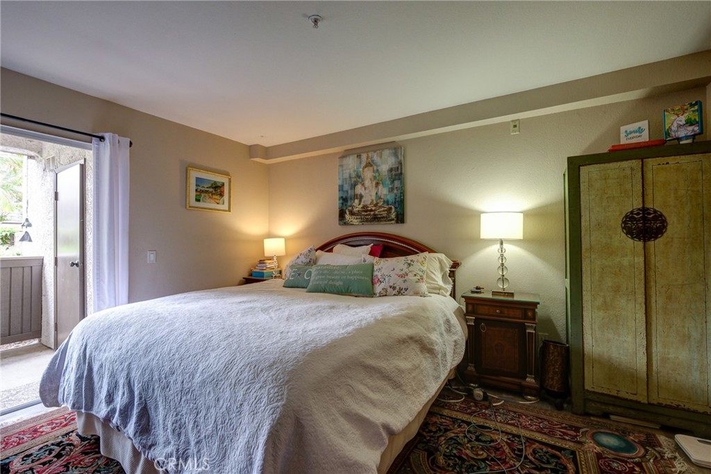 60 Corniche B Property Photo 9